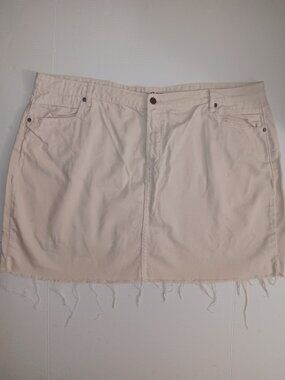 BOOHOO FRAYED HEM DENIM SKIRT